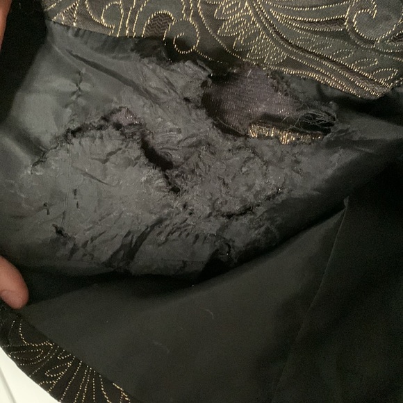 Kasper black and gold suit jacket - Picture 6 of 6